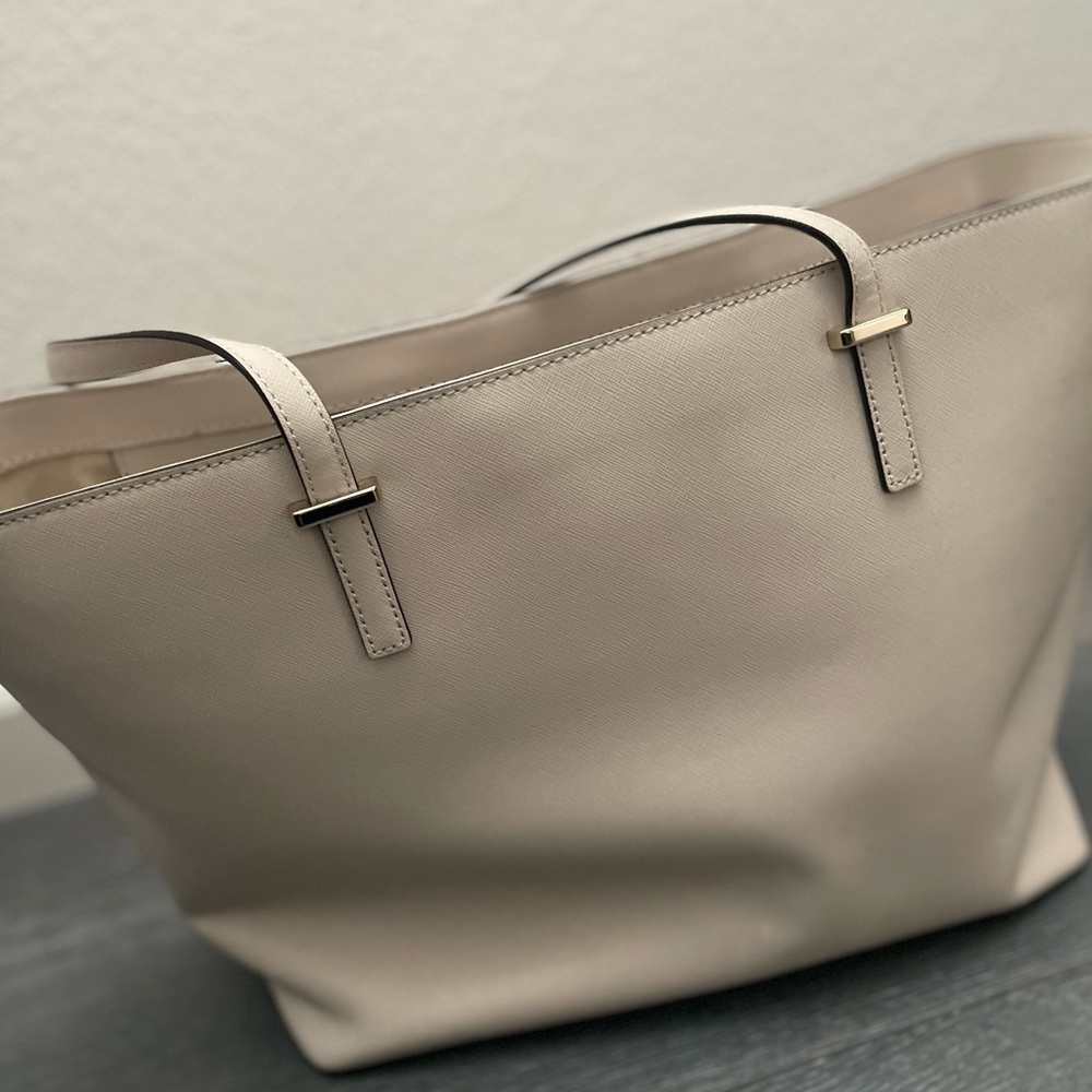 Kate Spade tote - Picture 6 of 6